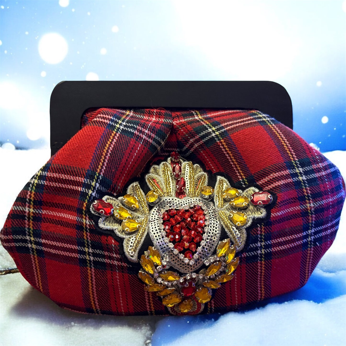 Clutch Clic Clac Red Tartan con Ricamo Cuore Gioiello