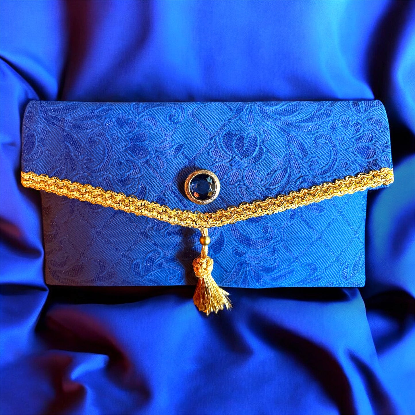 Pochette Couture Blu Jacquard con Dettagli Oro