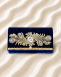 Velluto blu con ricamo barocco oro